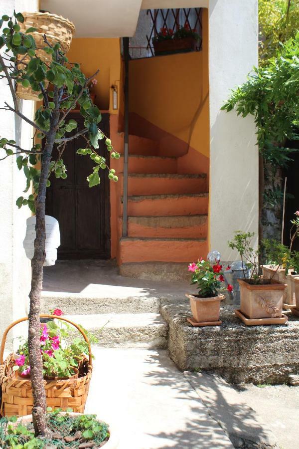 Casa Marconi Casa Vacanze Cesara Exterior foto